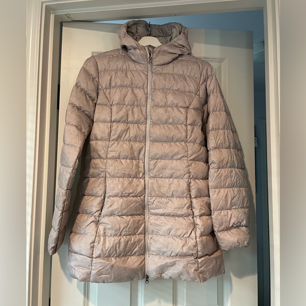NWOT Eddie Bauer Women’s Quilted Down Jacket. Never worn.